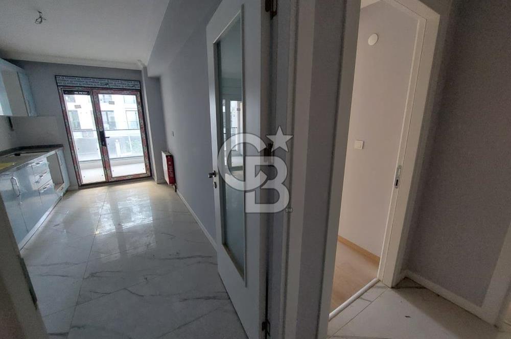 Pendik Batı mahallesi sıfır öncephe satılık 3+1 daire 105 m2 net