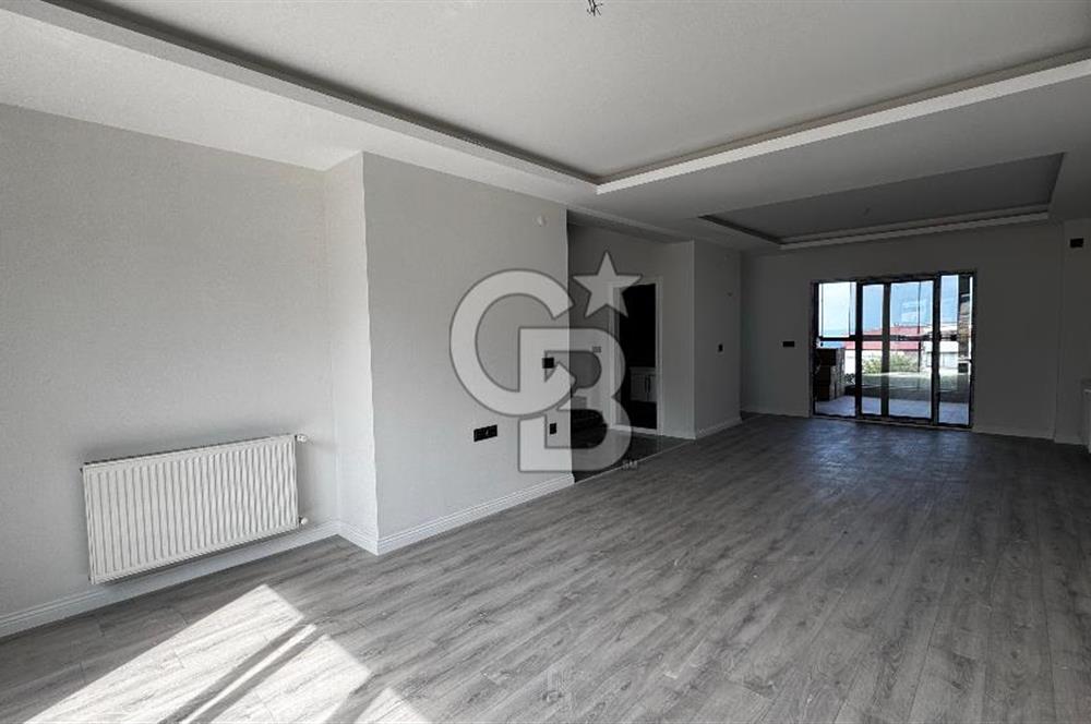Fırsat Tripleks Merkezi Konumda Asansörlü Villa