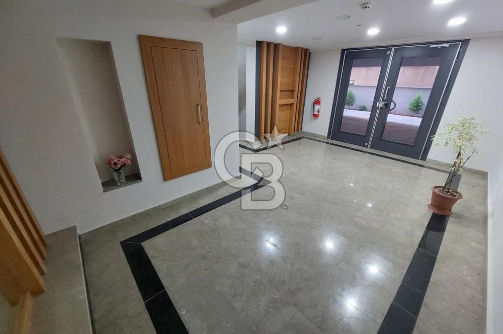 Pendik Batı mahallesi sıfır öncephe satılık 3+1 daire 105 m2 net