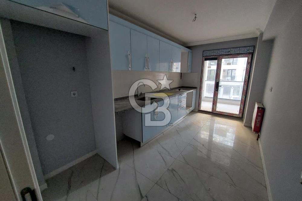 Pendik Batı mahallesi sıfır öncephe satılık 3+1 daire 105 m2 net