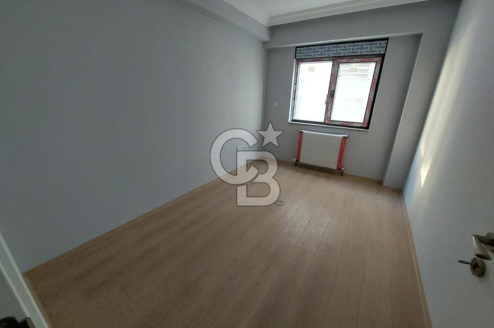 Pendik Batı mahallesi sıfır öncephe satılık 3+1 daire 105 m2 net