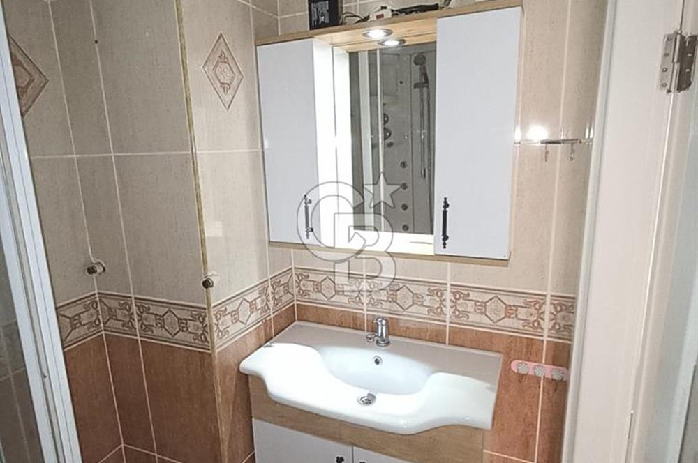Şemsipaşa'da Satılık Klimalı,Kombili 2+1 Daire