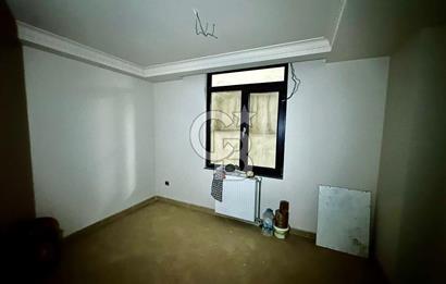 Acıbadem yaprak sokak 2+1 Satılık 