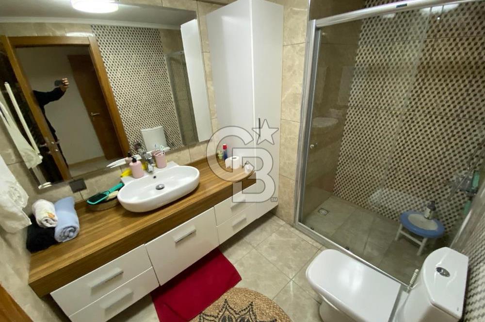 GÖLBAŞI GİRİŞİNDE KONUT & TİCARİ 4+1 SATILIK LÜKS YAPILI DAİRE