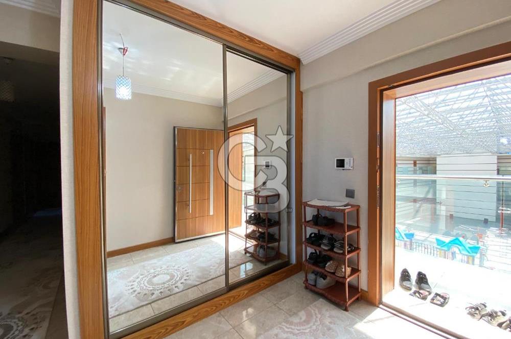 GÖLBAŞI GİRİŞİNDE KONUT & TİCARİ 4+1 SATILIK LÜKS YAPILI DAİRE