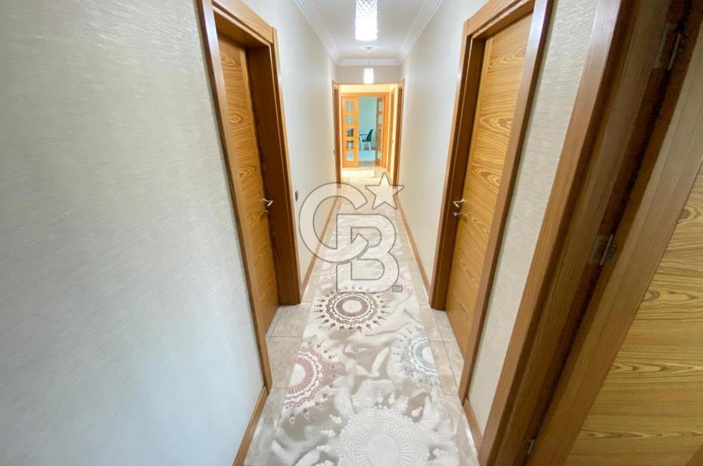 GÖLBAŞI GİRİŞİNDE KONUT & TİCARİ 4+1 SATILIK LÜKS YAPILI DAİRE