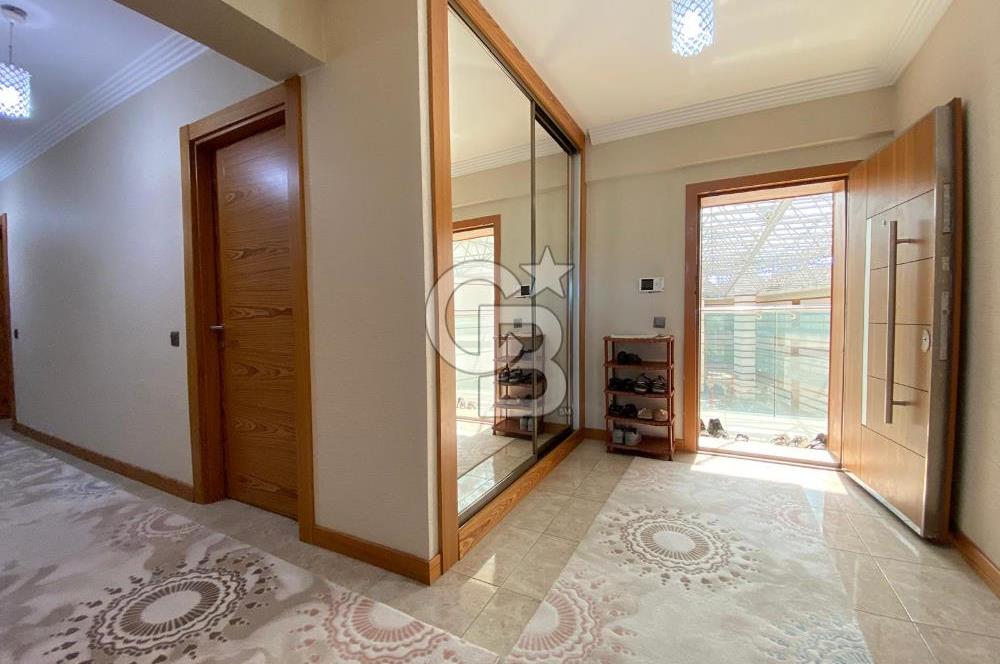 GÖLBAŞI GİRİŞİNDE KONUT & TİCARİ 4+1 SATILIK LÜKS YAPILI DAİRE