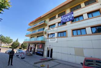GÖLBAŞI GİRİŞİNDE KONUT & TİCARİ 4+1 SATILIK LÜKS YAPILI DAİRE