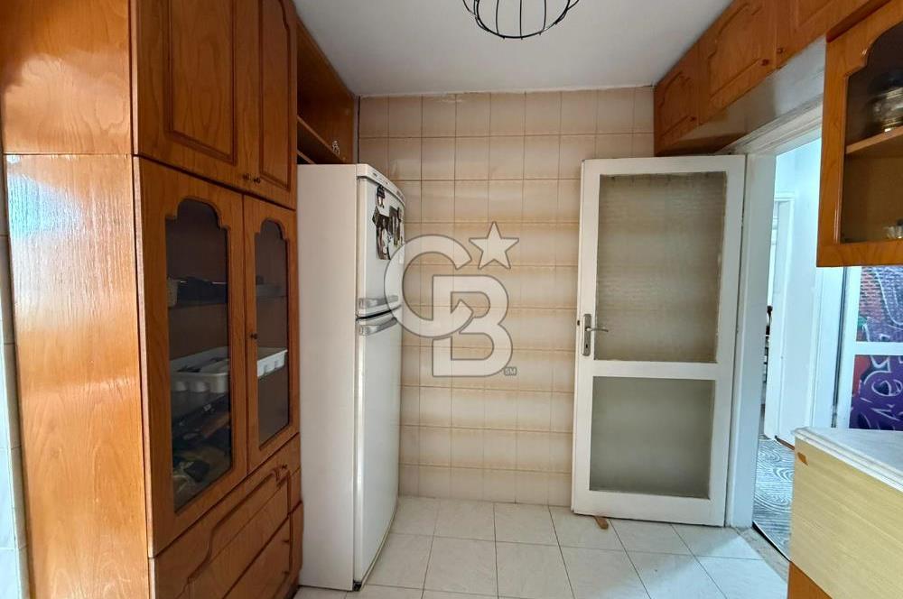 Çiğli Çağdaş Mahallesinde 3+1 Satılık Daire