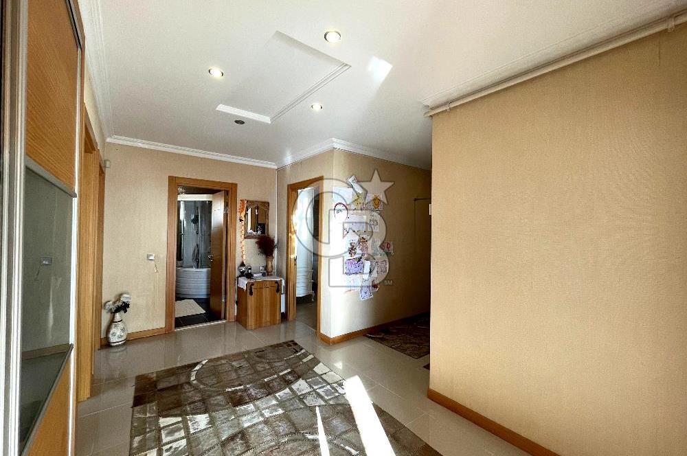 Büyükçekmece'de 4+2 Havuzlu Site, Kapanmaz Deniz Manzaralı Daire