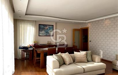Büyükçekmece'de 4+2 Havuzlu Site, Kapanmaz Deniz Manzaralı Daire