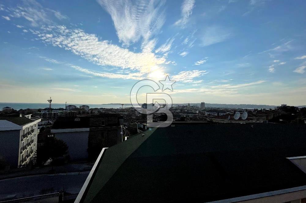 Büyükçekmece'de 4+2 Havuzlu Site, Kapanmaz Deniz Manzaralı Daire