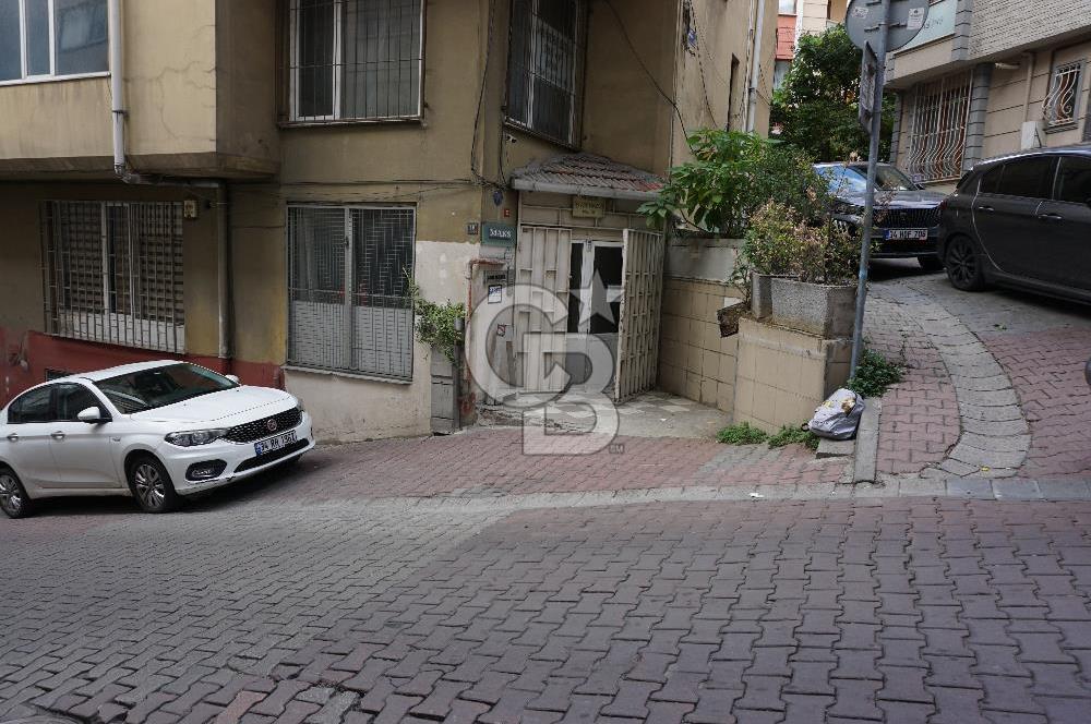 Sultan Selim Caddesi Paraleli Birçok İş Koluna Uygun İş Yeri