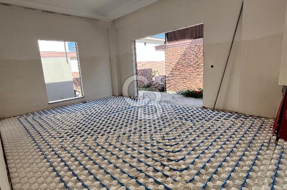 Başiskele Yeniköy Mahallesi, Atalar Mevkiinde Satılık Villa
