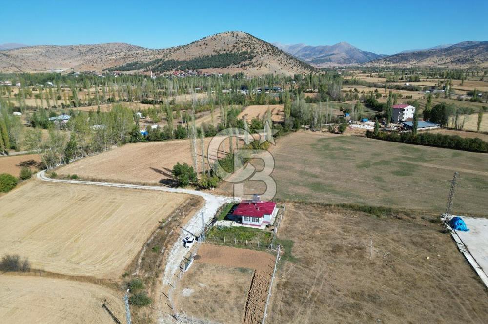 CB'DEN SATILIK GÖKSUNDA SATILIK BAĞ EVİ