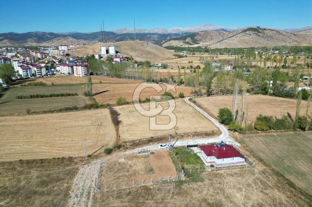 CB'DEN SATILIK GÖKSUNDA SATILIK BAĞ EVİ