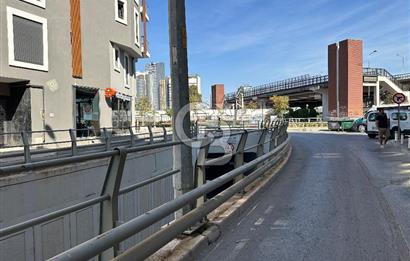 KONAK/KAHRAMANLAR’DA 60 M2 SATILIK DÜKKAN 
