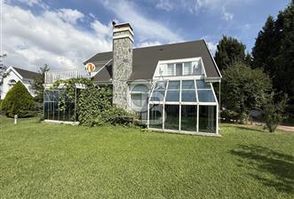 Doğayla İç İçe Butik Sitede Müstakil Villa  Kartepe Country