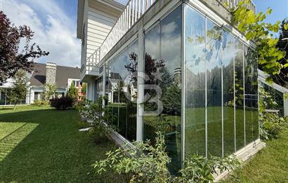 Doğayla İç İçe Butik Sitede Müstakil Villa  Kartepe Country