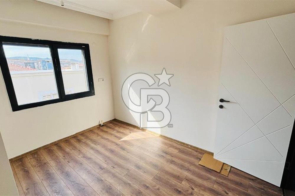Foça Bağarası Kazım Dirik Mah. Anayola Yakın Kiralık 2+1 Daire