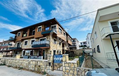 Foça Bağarası Kazım Dirik Mah. Anayola Yakın Kiralık 2+1 Daire