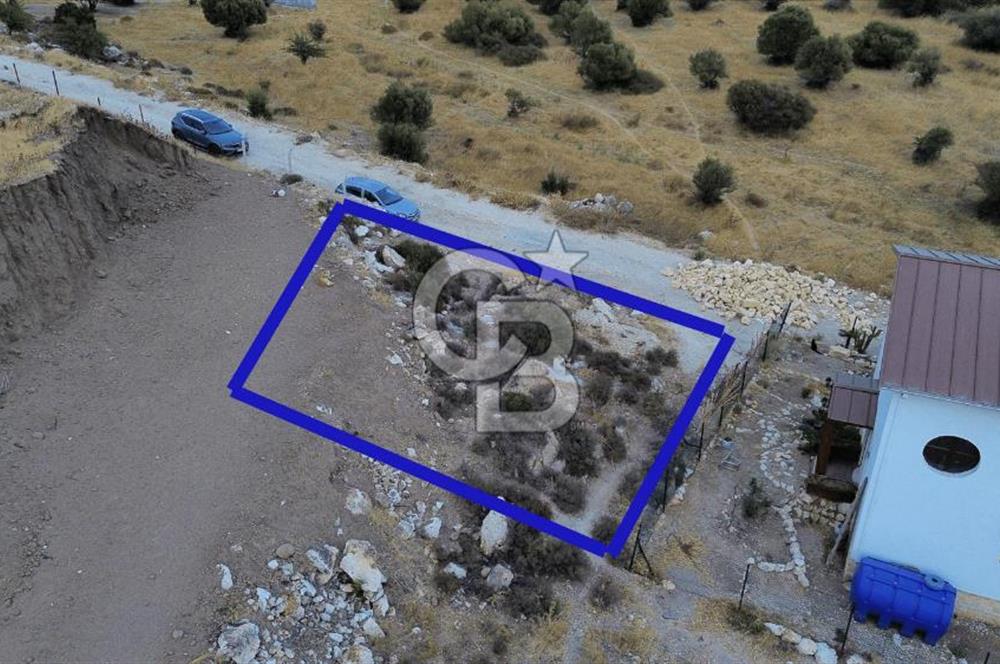 Foça Gerenköy'de Satılık Villa Arsası