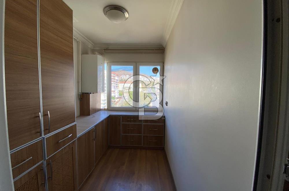 Bayraklı 75.YIL Mahalle Site İçerisinde 3+1 Kiralık Daire