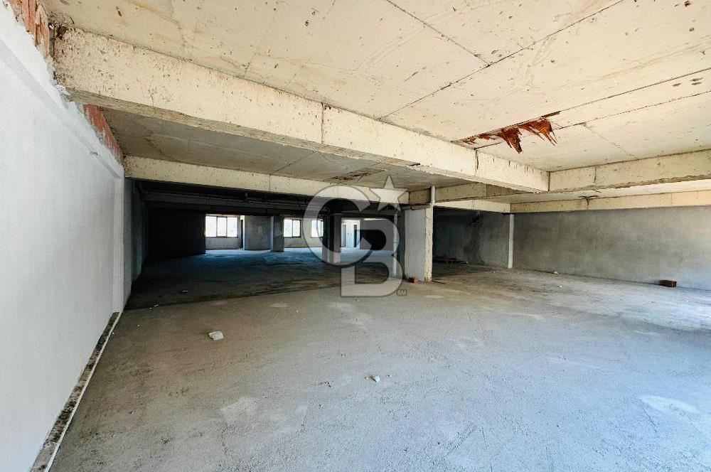 Foça Bağarası Hacıveli Mah. Ana Cadde Üzeri Kiralık Ofis