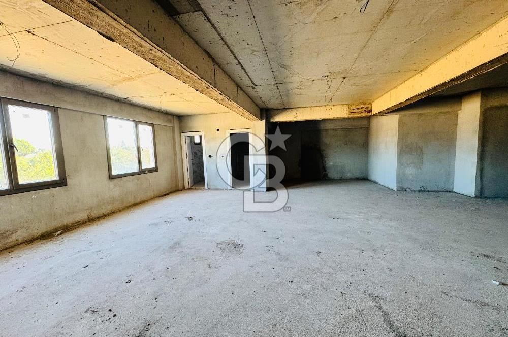 Foça Bağarası Hacıveli Mah. Ana Cadde Üzeri Kiralık Ofis