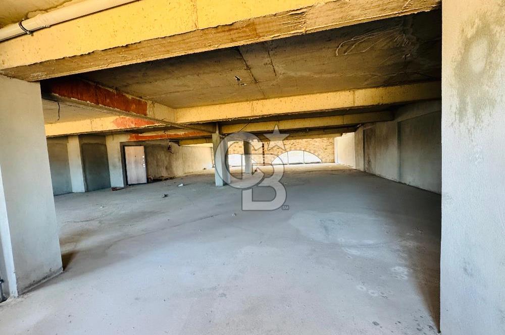 Foça Bağarası Hacıveli Mah. Ana Cadde Üzeri Kiralık Ofis