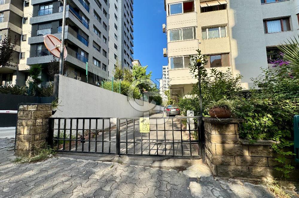 BOSTANCI’NIN PRESTİJLİ NOKTASINDA, LÜKS VE MERKEZİ 3+1 DAİRE