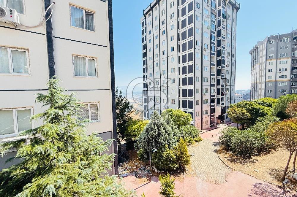 1274453402 UZUNDERE TOKİ KONUTLARINDA FERAH, MANZARALI 3+1 KİRALIK DAİRE 