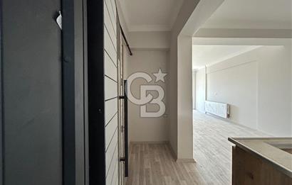 MENEMEN SEYREK 85. YIL MAHALLESİNDE SATILIK 1+1 DAİRE