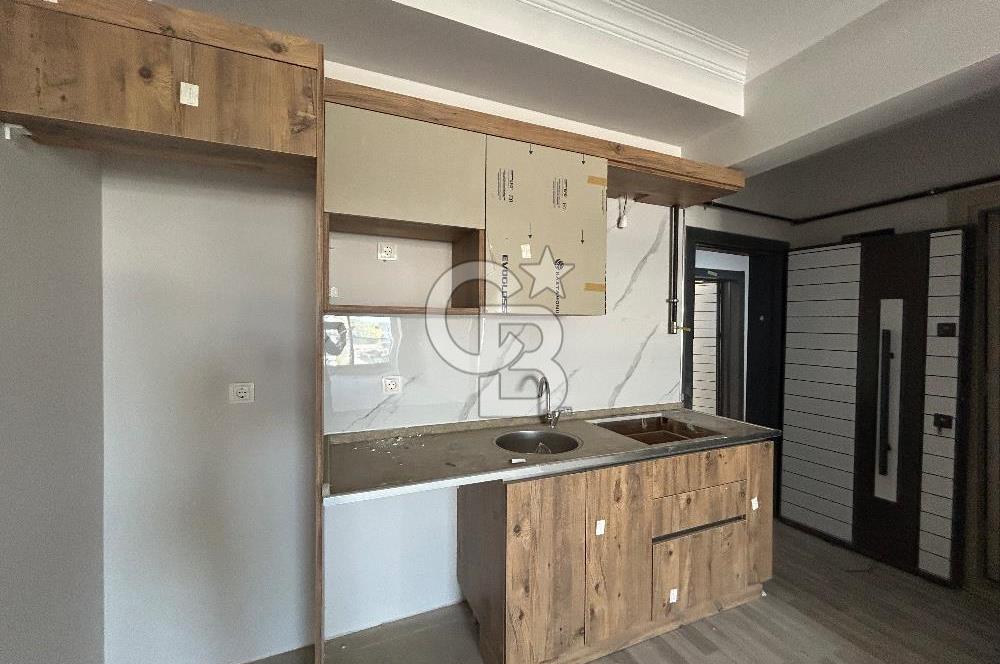 MENEMEN SEYREK 85. YIL MAHALLESİNDE SATILIK 1+1 DAİRE