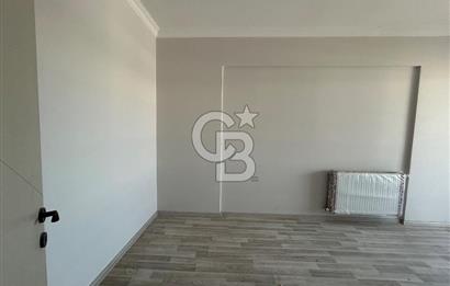 MENEMEN SEYREK 85. YIL MAHALLESİNDE SATILIK 1+1 DAİRE