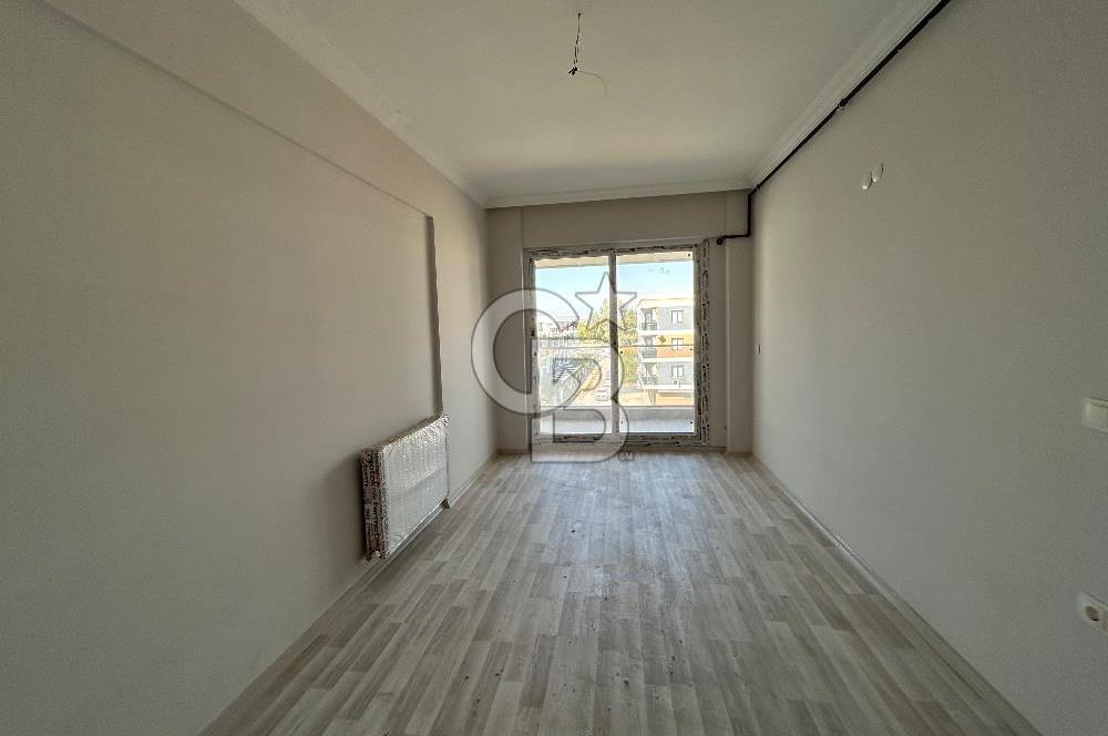 MENEMEN SEYREK 85. YIL MAHALLESİNDE SATILIK 1+1 DAİRE