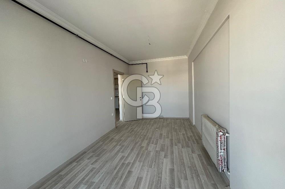 MENEMEN SEYREK 85. YIL MAHALLESİNDE SATILIK 1+1 DAİRE