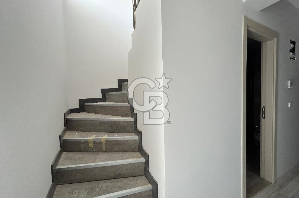 MENEMEN SEYREK TE SATILIK 1+1 ÇATI DUBLEKS DAİRE
