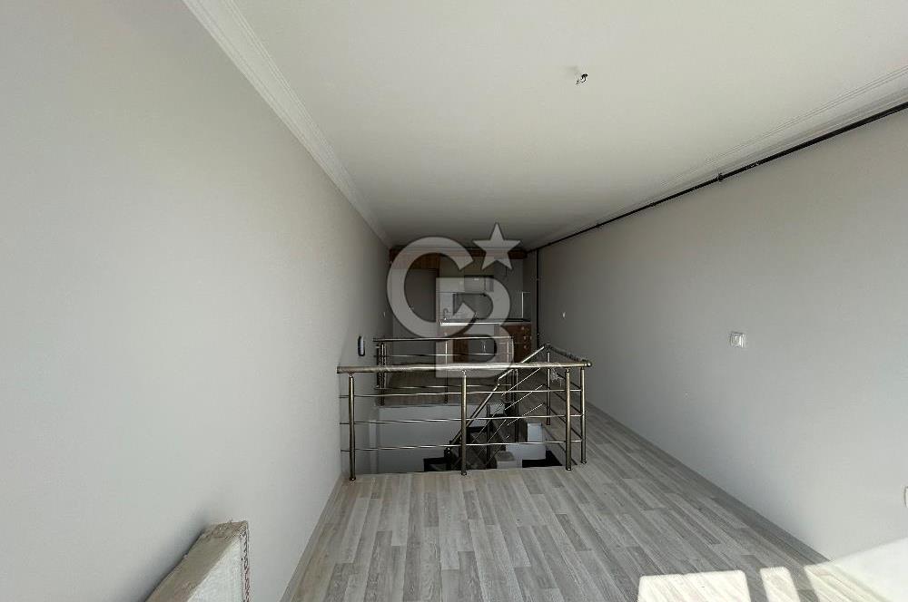 MENEMEN SEYREK TE SATILIK 1+1 ÇATI DUBLEKS DAİRE