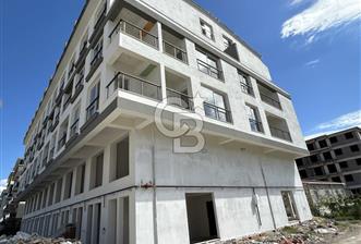 MENEMEN SEYREK 85. YIL MAHALLESİNDE SATILIK 1+1 DAİRE