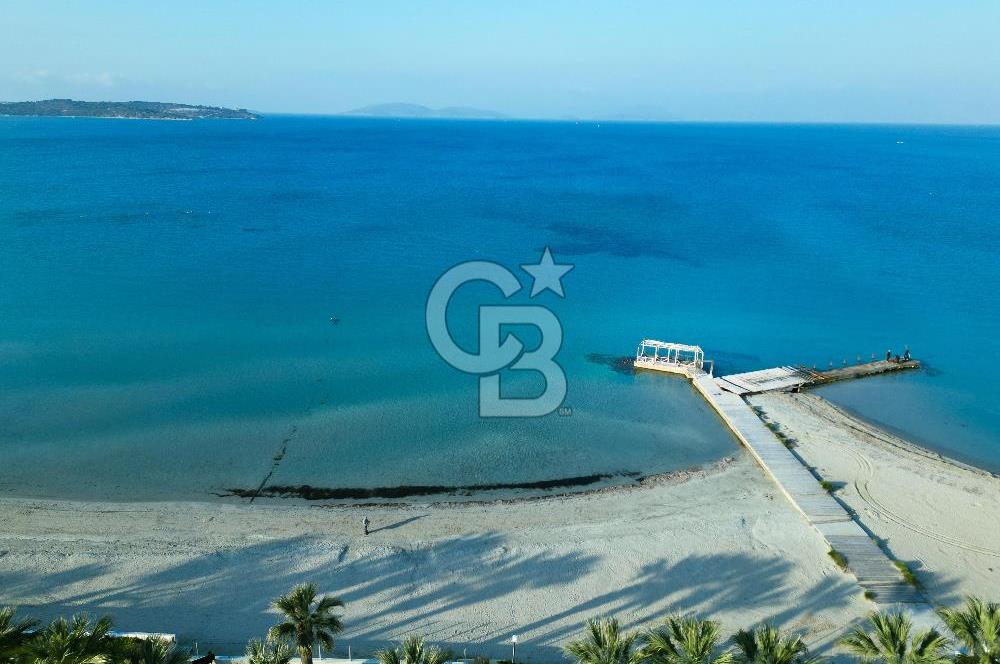Çeşme Boyalık’ta Site İçi Denize Sıfır 2+1 Kiralık Daire