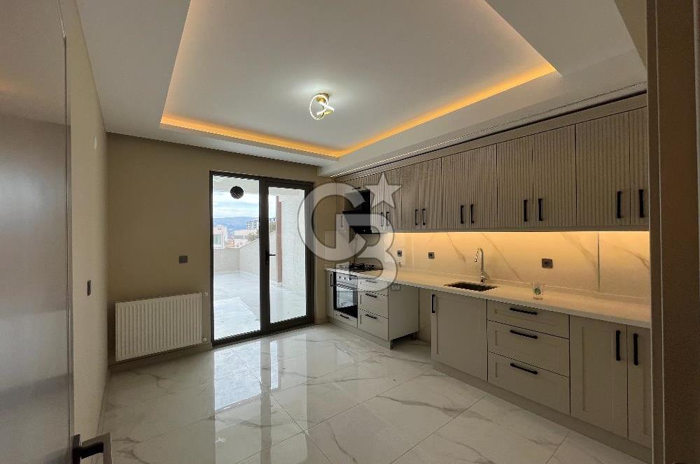 ÇANAKKALE KARACAÖREN'DE GENİŞ TERASLI SATILIK SIFIR 2+1 DAİRE
