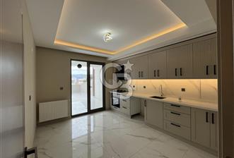 ÇANAKKALE KARACAÖREN'DE GENİŞ TERASLI SATILIK SIFIR 2+1 DAİRE