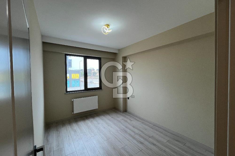 ÇANAKKALE KARACAÖREN'DE GENİŞ TERASLI SATILIK SIFIR 2+1 DAİRE