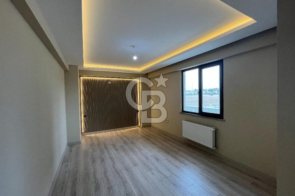ÇANAKKALE KARACAÖREN'DE GENİŞ TERASLI SATILIK SIFIR 2+1 DAİRE
