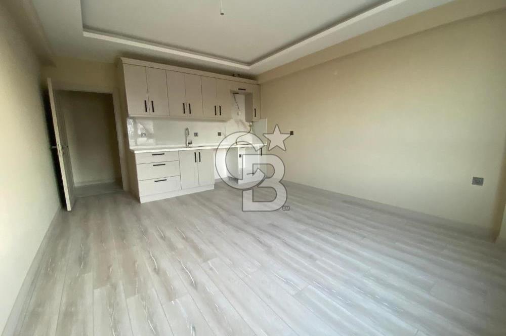 ÇANAKKALE MERKEZ KARACAÖRENDE SATILIK GENİŞ TERASLI 1+1 DAİRE!
