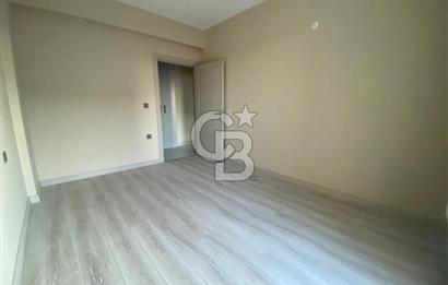 ÇANAKKALE MERKEZ KARACAÖRENDE SATILIK GENİŞ TERASLI 1+1 DAİRE!