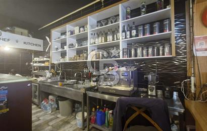 KARŞIYAKA ÇARŞI İÇİNDE YÜKSEK CİROLU DEVREN SATILIK CAFE