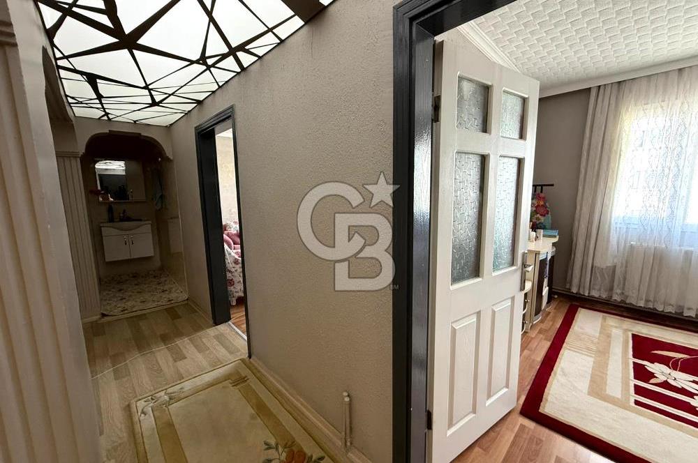 BORNOVA ÇAMDİBİ'NDE SATILIK FIRSAT DAİRE