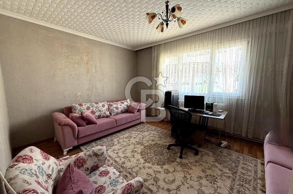 BORNOVA ÇAMDİBİ'NDE SATILIK FIRSAT DAİRE